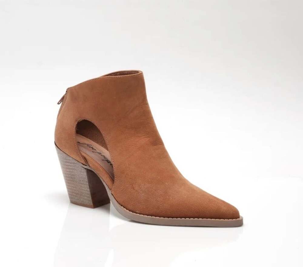 Free People Wilder Bootie Brown Leather Block Heel Western Boho Ankle Boots 37